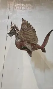 Leentje 03 Dodengalerij op de achtergrond